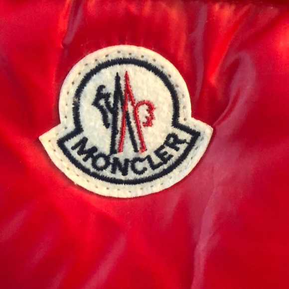 Moncler red vest size 2 Unisex’s - Picture 8 of 8